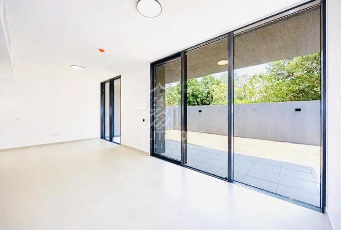 144180554 - Property Image 2