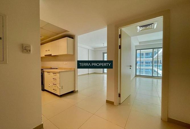 76975069 - Property Image 3