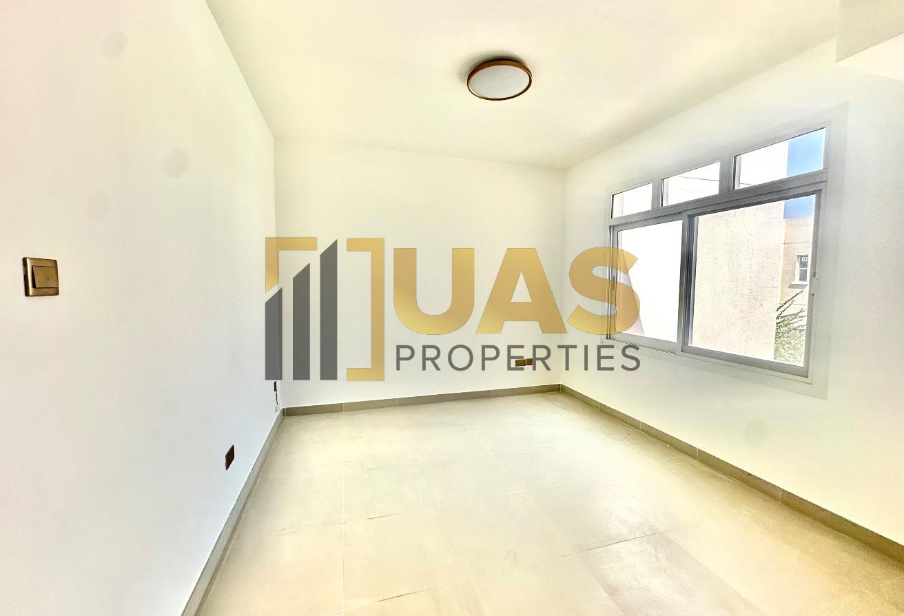 Spacious 4Bhk / Private Pool / Newly Renovated photo 23
