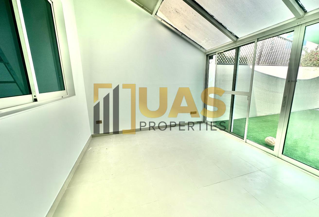 Spacious 4Bhk / Private Pool / Newly Renovated photo 12