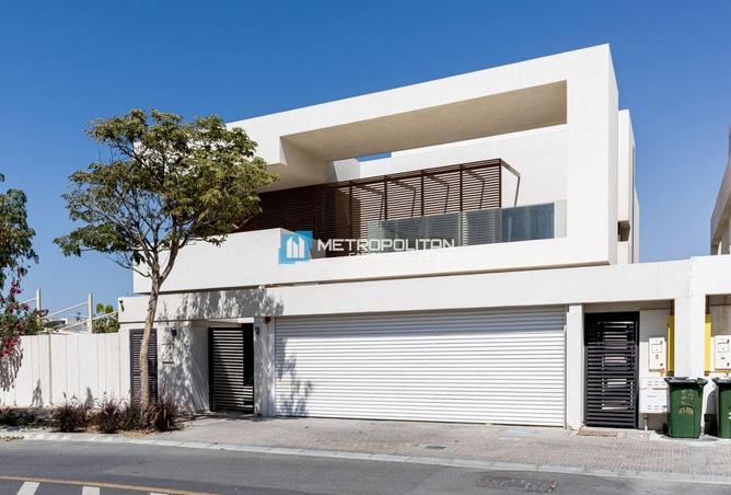 74251413 - Property Main Image