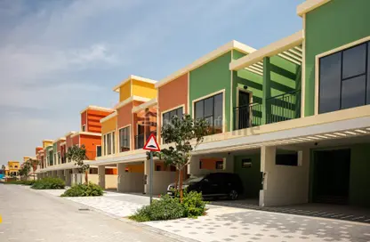 Townhouse - 5 Bedrooms - 6 Bathrooms for sale in Portofino - Damac Lagoons - Dubai