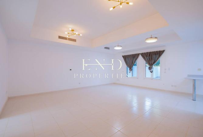 57756983 - Property Image 3