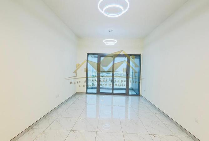 81533526 - Property Image 3