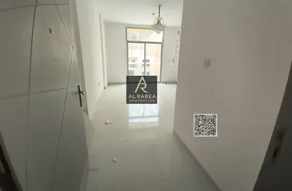 Apartment - 1 Bedroom - 2 Bathrooms for rent in Al Mowaihat 3 - Al Mowaihat - Ajman Apartment - 1 Bedroom - 2 Bathrooms for rent in Al Mowaihat 3 - Al Mowaihat - Ajman
