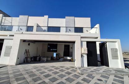 Townhouse - 5 Bedrooms - 6 Bathrooms for sale in Tilal City C - Tilal City - Sharjah Townhouse - 5 Bedrooms - 6 Bathrooms for sale in Tilal City C - Tilal City - Sharjah