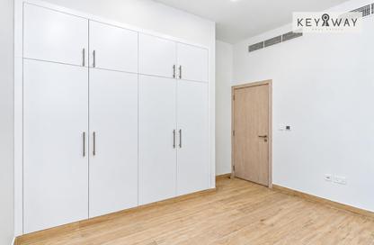 Townhouse - 4 - 5 for rent in Intima Villas - Victory Heights - Dubai Sports City - Dubai