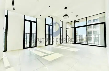 Apartment - 2 Bedrooms - 3 Bathrooms for rent in Jumeirah Garden City - Al Satwa - Dubai