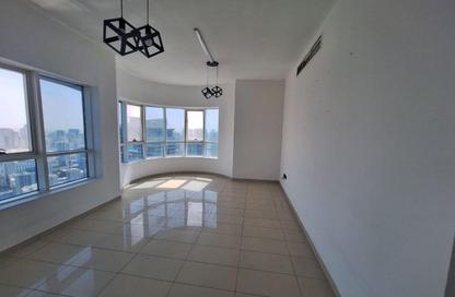 Apartment - 2 Bedrooms - 3 Bathrooms for rent in Al Majaz 3 - Al Majaz - Sharjah