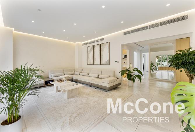 67449781 - Property Image 2