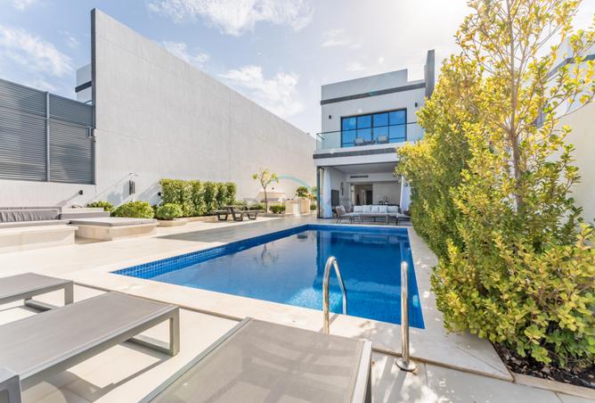 98272975 - Property Main Image