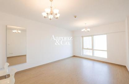 Apartment - 2 Bedrooms - 2 Bathrooms for sale in Icon Tower 2 - JLT Cluster L - Jumeirah Lake Towers - Dubai