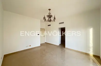 Villa - 3 Bedrooms - 3 Bathrooms for rent in Springs 2 - The Springs - Dubai Villa - 3 Bedrooms - 3 Bathrooms for rent in Springs 2 - The Springs - Dubai