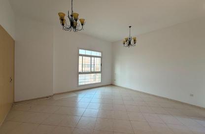 Villa - 4 Bedrooms - 5 Bathrooms for rent in Umm Suqeim 2 Villas - Umm Suqeim 2 - Umm Suqeim - Dubai Villa - 4 Bedrooms - 5 Bathrooms for rent in Umm Suqeim 2 Villas - Umm Suqeim 2 - Umm Suqeim - Dubai