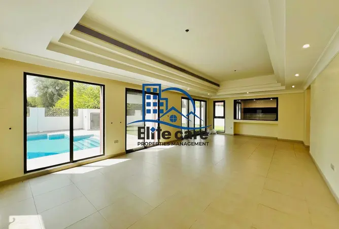 156904310 - Property Image 2