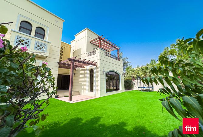 121990955 - Property Main Image