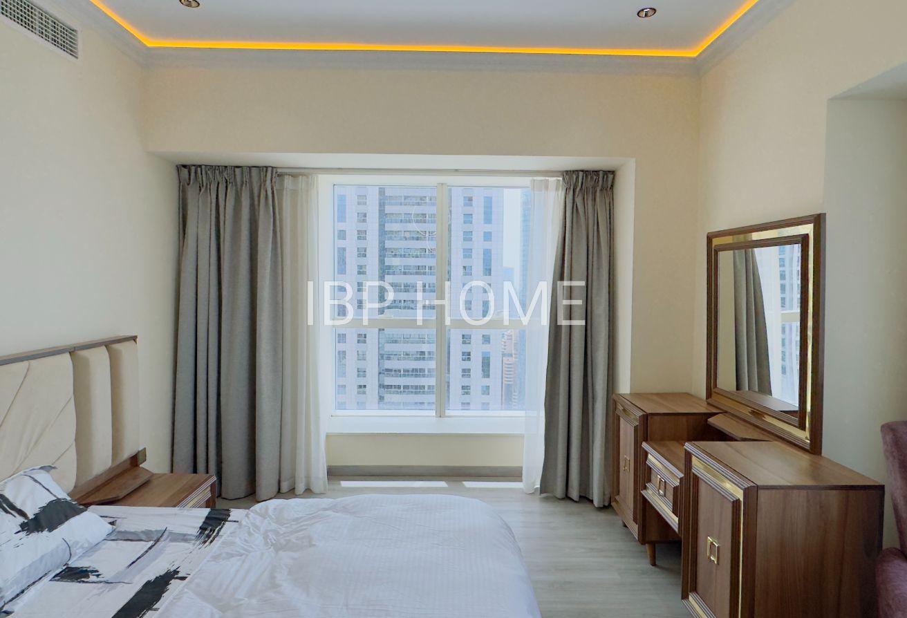 Premium 4BHK + Maid | Furnished |Upgraded | Vacant photo 18