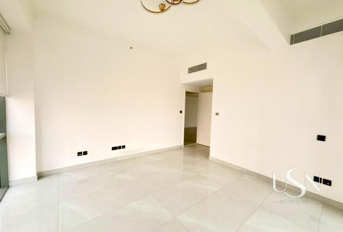 Vacant | Upgraded | Huge 3BR+Maid — photo 3