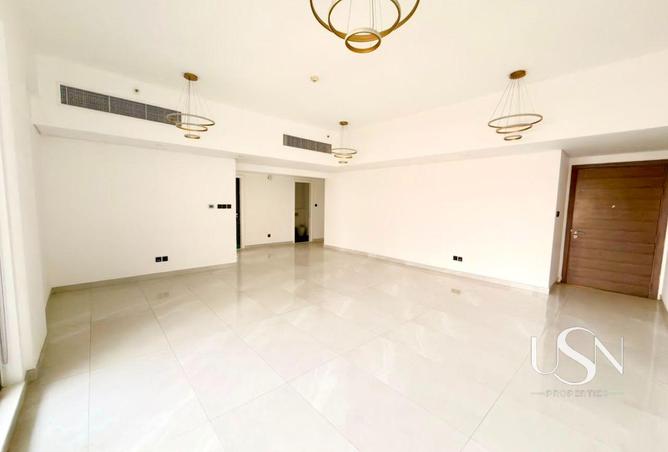 Vacant | Upgraded | Huge 3BR+Maid — photo 2