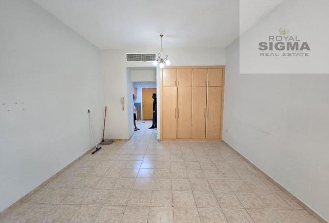 132947843 - Property Main Image