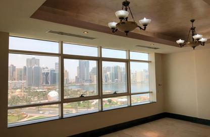 Apartment - 3 Bedrooms - 4 Bathrooms for sale in Al Maha Tower - Al Majaz - Sharjah Apartment - 3 Bedrooms - 4 Bathrooms for sale in Al Maha Tower - Al Majaz - Sharjah