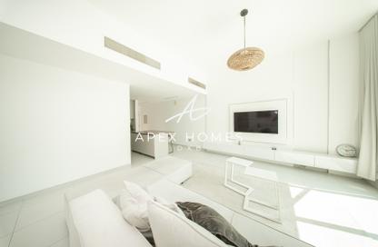 Apartment - 1 - 2 for rent in Panoramic Tower - Dubai Marina - Dubai Apartment - 1 - 2 for rent in Panoramic Tower - Dubai Marina - Dubai