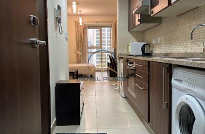 Apartment - Studio - 1 for rent in Goldcrest Executive - JLT Cluster C - Jumeirah Lake Towers - Dubai