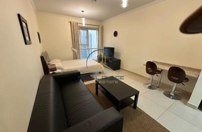 Apartment - Studio - 1 for rent in Goldcrest Executive - JLT Cluster C - Jumeirah Lake Towers - Dubai