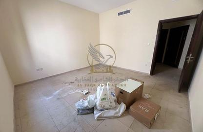 Apartment - 1 - 1 for rent in Al Qulaya'ah - Al Sharq - Sharjah