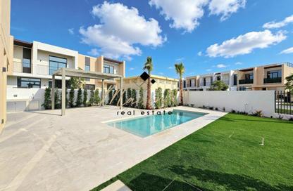 Villa - 4 - 5 for sale in Greenview 3 - Emaar South - Dubai South (Dubai World Central) - Dubai Villa - 4 - 5 for sale in Greenview 3 - Emaar South - Dubai South (Dubai World Central) - Dubai