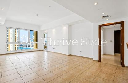 Apartment - 2 Bedrooms - 3 Bathrooms for sale in Marina Residences 3 - Marina Residences - Palm Jumeirah - Dubai
