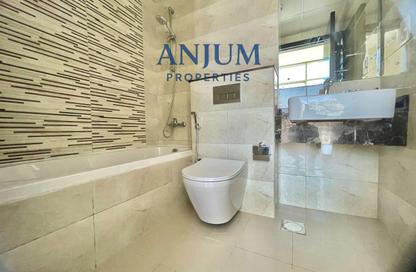 Apartment - 1 Bedroom - 2 Bathrooms for rent in Al Durrah 7 Jadaf Building - Al Jaddaf - Dubai