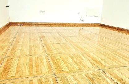Shop - Studio for rent in Fire Station Road - Muwaileh - Sharjah
