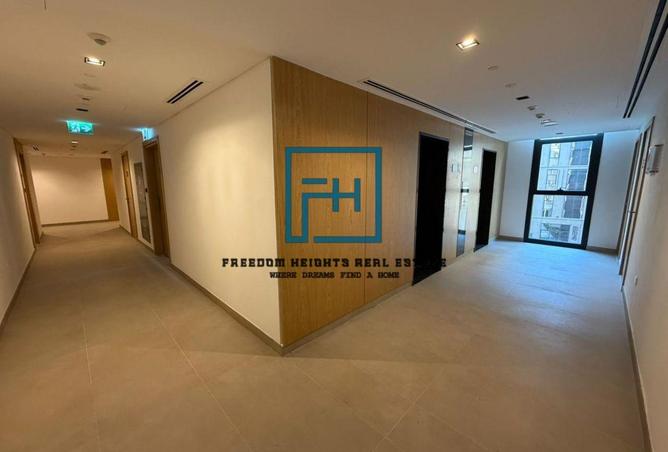 78584363 - صورة العقار 3