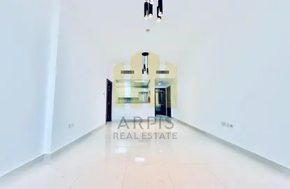 Apartment - 1 Bedroom - 2 Bathrooms for rent in Infinity Building - Al Satwa - Dubai Apartment - 1 Bedroom - 2 Bathrooms for rent in Infinity Building - Al Satwa - Dubai