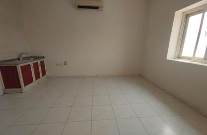 Apartment - Studio - 1 for rent in Muwaileh 3 Building - Muwaileh - Sharjah