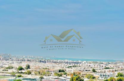 Apartment - 1 Bedroom - 2 Bathrooms for rent in Jumeirah Garden City - Al Satwa - Dubai