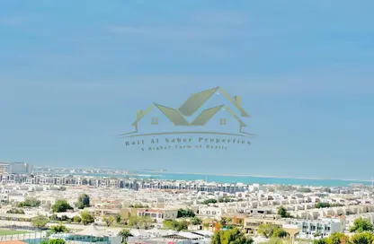 Apartment - 1 Bedroom - 2 Bathrooms for rent in Jumeirah Garden City - Al Satwa - Dubai