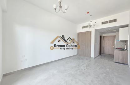 Apartment - Studio - 1 for rent in KHK 21 - International City Phase 2 - Dubai Apartment - Studio - 1 for rent in KHK 21 - International City Phase 2 - Dubai