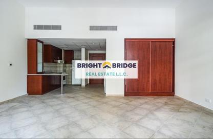 Apartment - Studio - 1 Bathroom for rent in Regent House 2 - Regent House - Motor City - Dubai