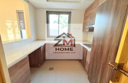 Apartment - 2 Bedrooms - 3 Bathrooms for rent in Vida 1 - Vida Residences - Aljada - Sharjah