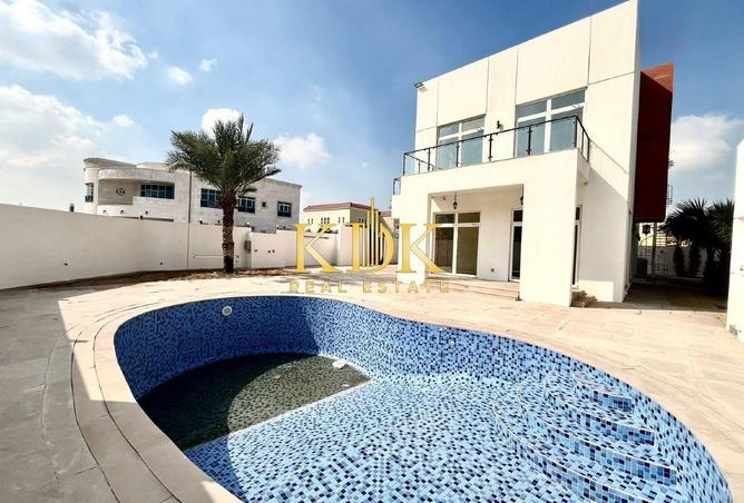 54000036 - Property Image 2