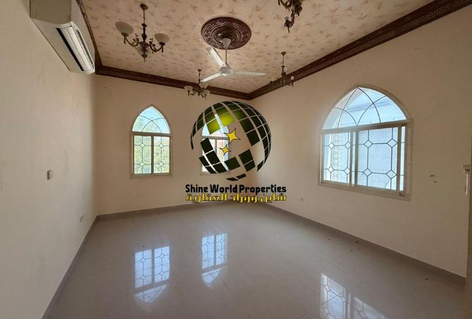 87045439 - Property Image 3