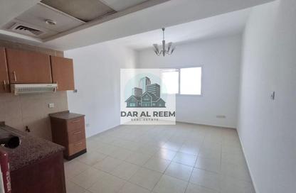 Apartment - Studio - 1 for rent in New Al Taawun Road - Al Taawun - Sharjah