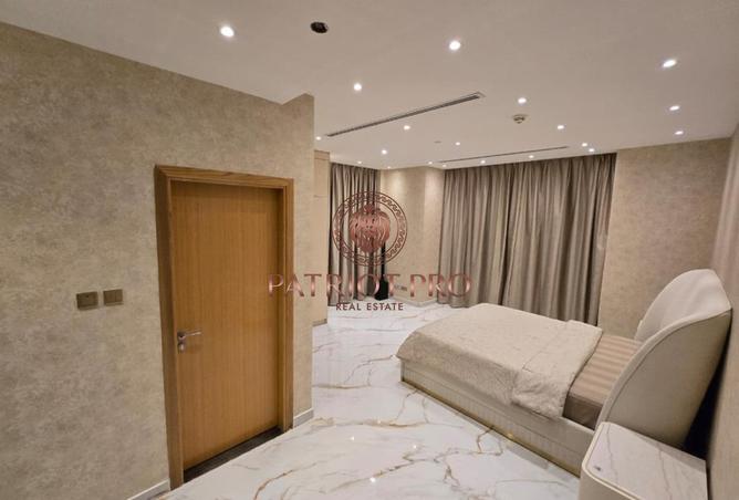 127028913 - Property Image 3