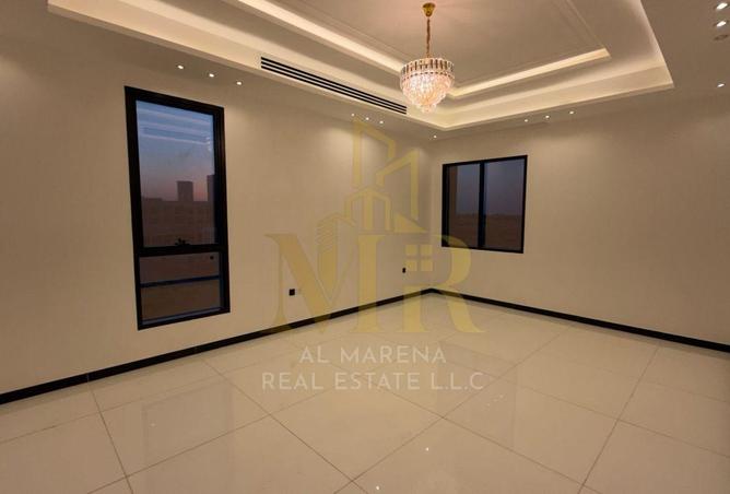 104245753 - Property Image 2
