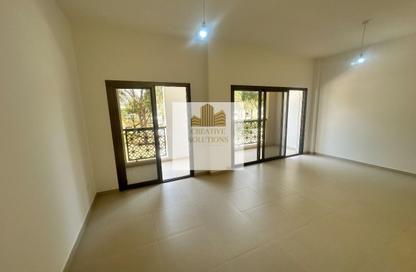Apartment - 2 Bedrooms - 2 Bathrooms for rent in The Gardens Buildings - The Gardens - Dubai