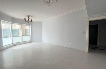 Apartment - 1 Bedroom - 2 Bathrooms for rent in Al Majaz 3 - Al Majaz - Sharjah