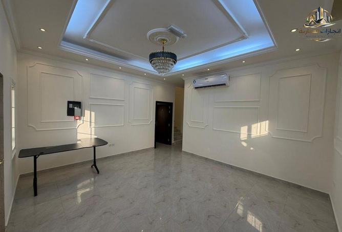 93578613 - Property Image 3
