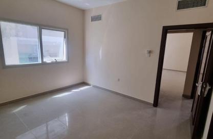 Apartment - 1 Bedroom - 2 Bathrooms for rent in Al Butina B - Al Butina - Sharjah